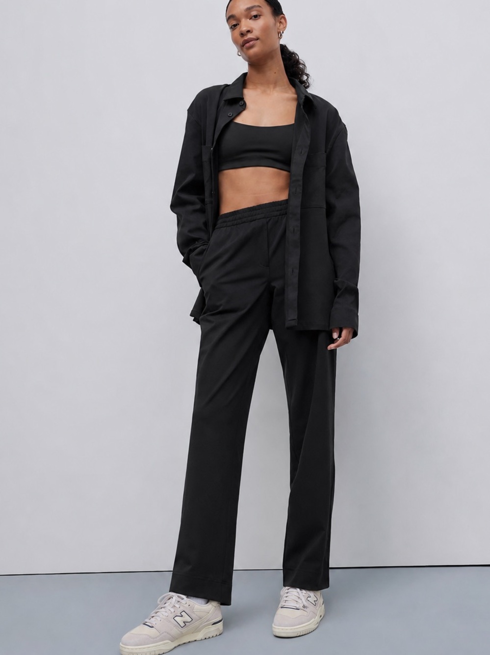 NWT Lululemon Straight-Leg Mid-Rise Pant Luxtreme Size: Small Color: Black - Picture 3 of 8